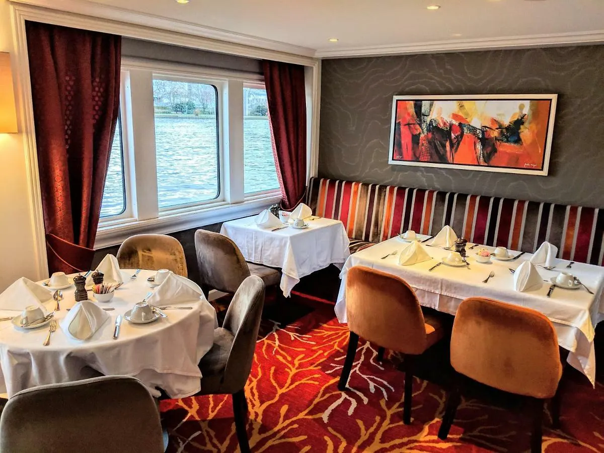 Select Ms Charles Dickens - Frankfurt Hotel Frankfurt am Main Botel