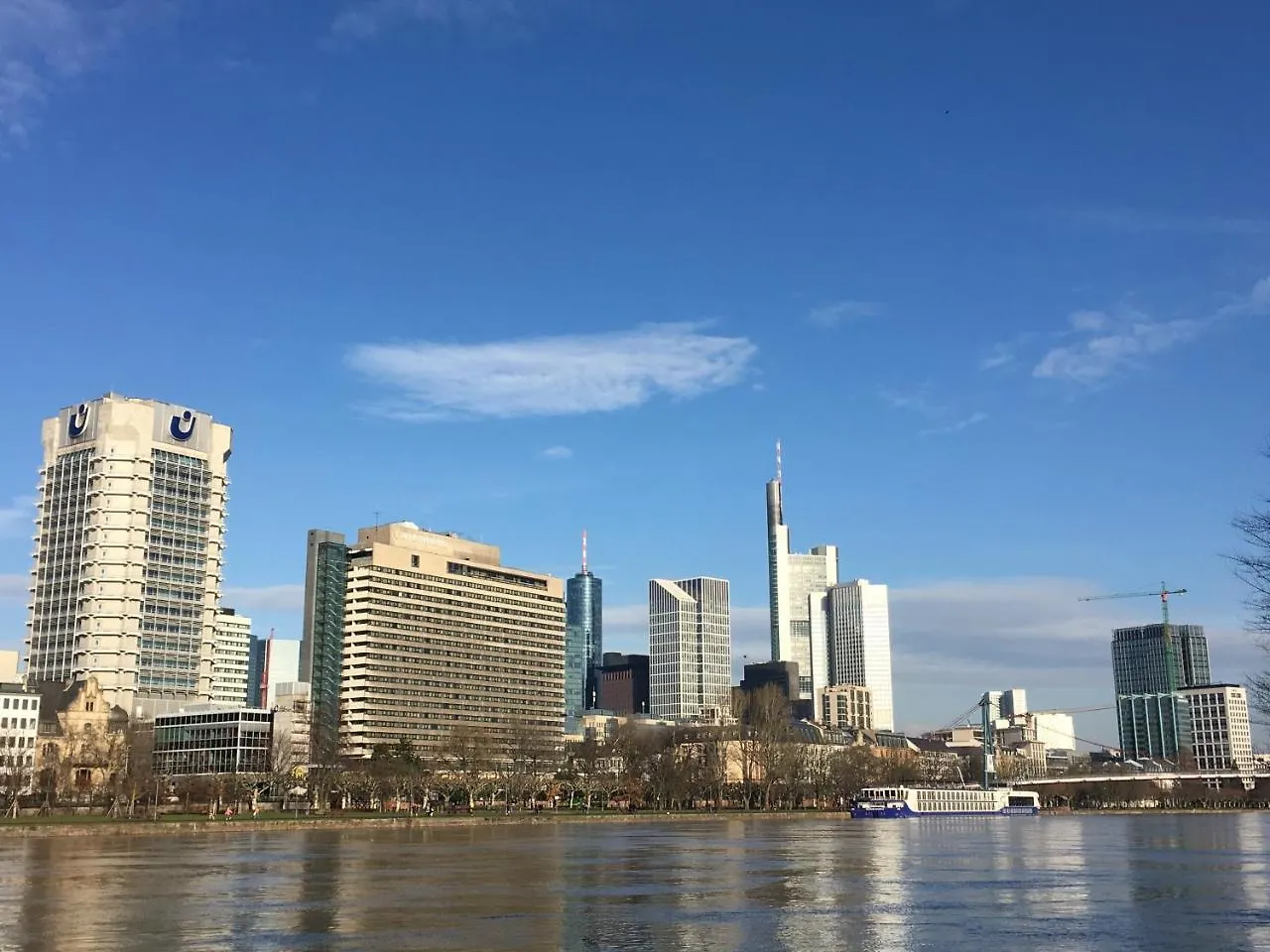 Botel Select Ms Charles Dickens - Frankfurt Hotel Frankfurt am Main